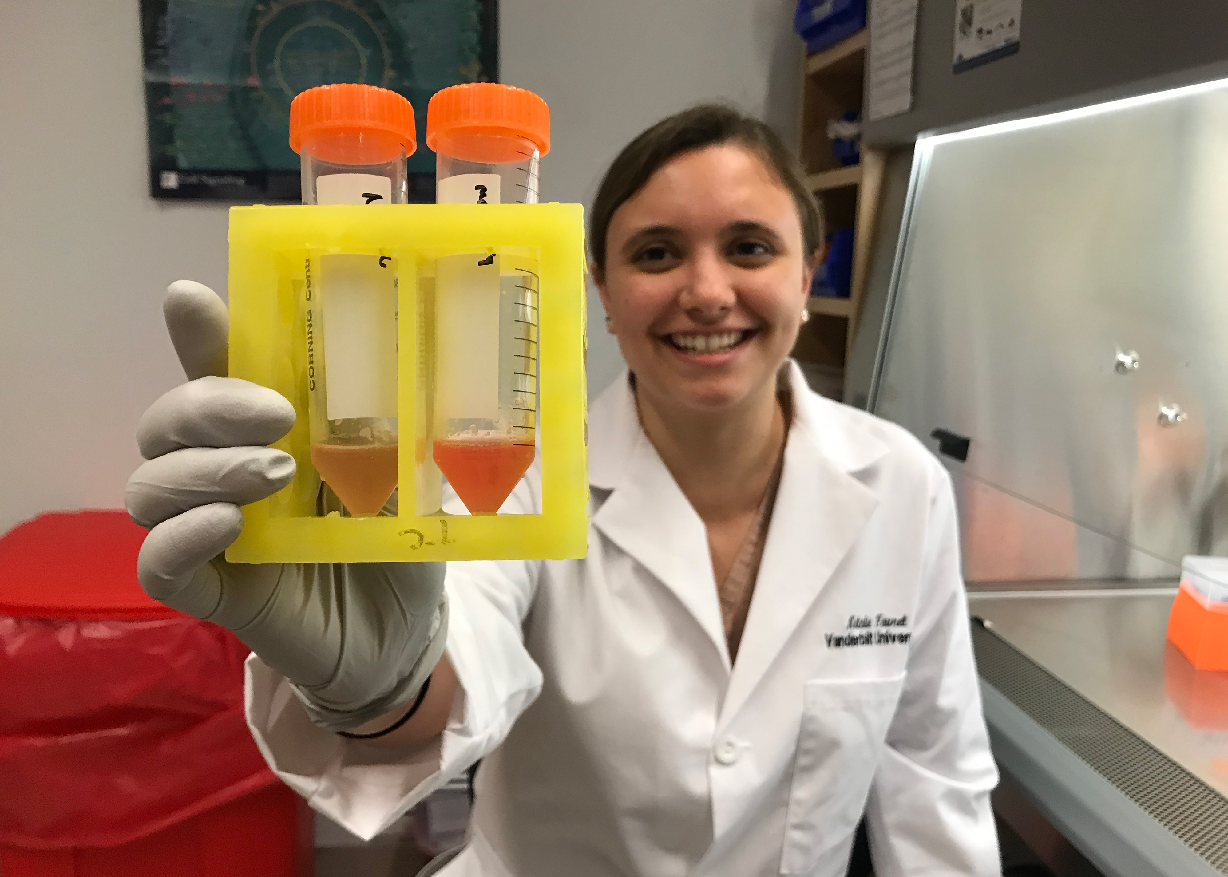 Natalie Favret, Graduate Student in Philip Lab